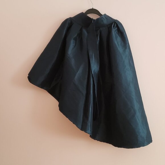 Hunter Green Calf Skirt [Forever 21 Iris] [Size M] - Picture 2 of 7